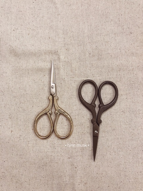 Kéo cắt chỉ len vintage basic