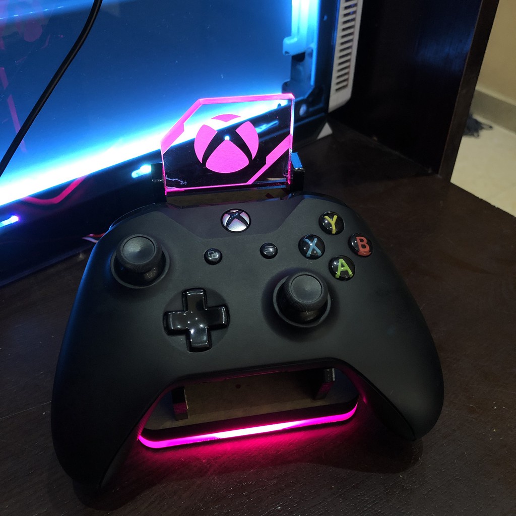 Giá Đỡ Cho Tay Cầm PS4, Tay Cầm Xbox, Tay Cầm Nintendo Switch