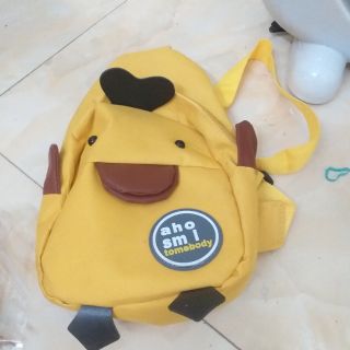1 ba lô vịt