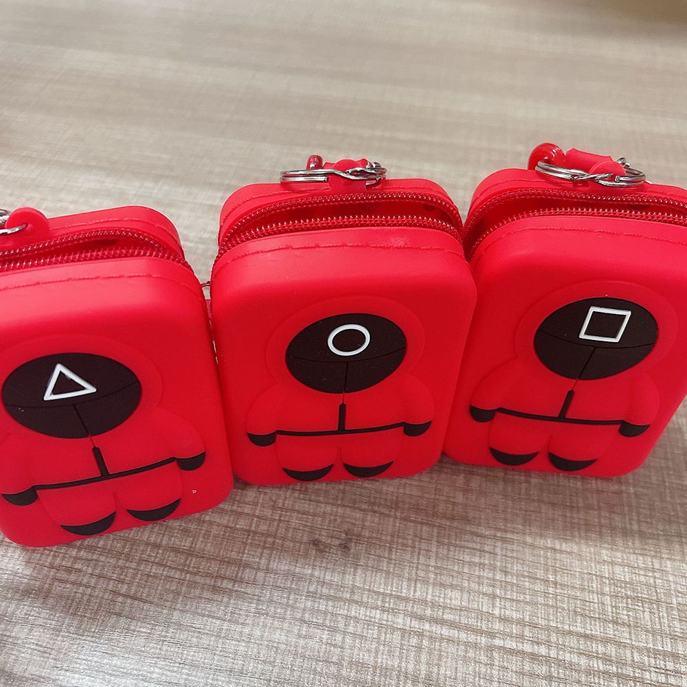 Móc khoá trang trí ví đựng tiền xu mini hình nhân vật trong phim Squid Game phối chuông hợp kim sáng tạo kiểu Hàn Quốc