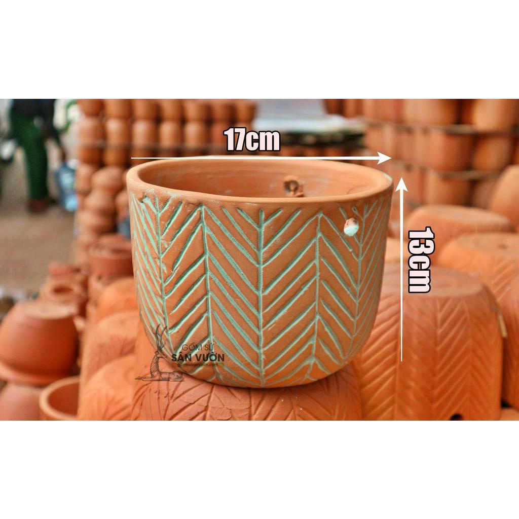 Chậu treo trồng cây gốm đất nung (terracotta) HOA VĂN XƯƠNG CÁ D17xH11cm, gốm sứ sân vườn Bình Dương chất lượng cao