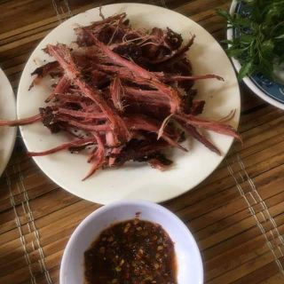 THỊT TRÂU GÁC BẾP đặc sản TÂY BẮC