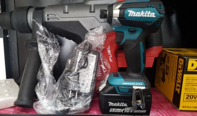 Makita Xdt13