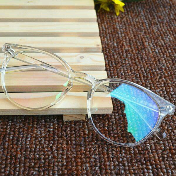 GỌNG CẬN HÀN QUỐC BẰNG NHỰA TRONG SUỐT ST2S498