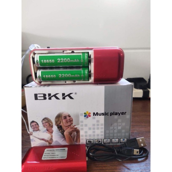 MÁY NGHE KINH PHÁP+NHẠC BKK-B851+2Pin.2 Khe Gắn Thẻ.Củ sạc trắng.