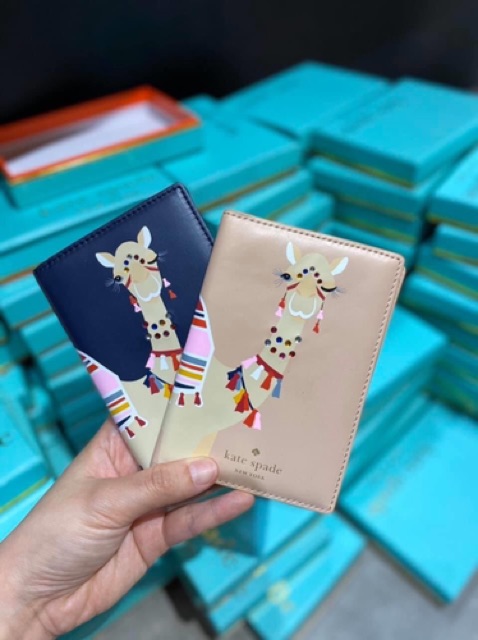 <CÓ VIDEO>🌈BAO PASSPORT KATE SPADE XUẤT FULLBOX🌈 | BigBuy360 - bigbuy360.vn