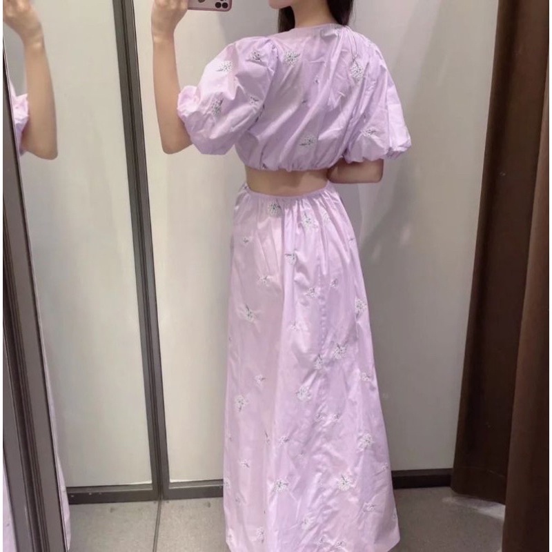 ĐẦM DÀI THÊU HOA KHOÉT EO TAY BỒNG NGẮN HÀNG XUẤT XỊN ZR TÍM THÊU HOA