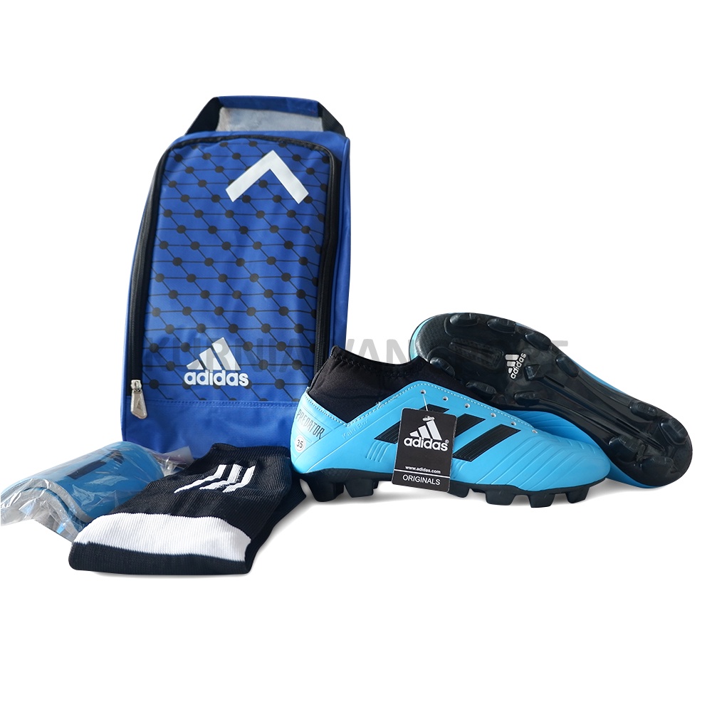 Adidas!!!! Giày đá bóng thiết kế thoải mái cho bé trai