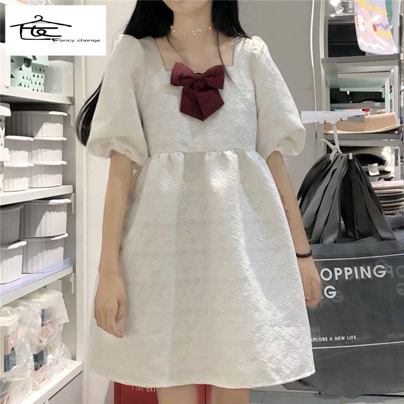 Đầm Công Chúa Cổ Vuông Tay Phồng Màu Trắng Kiểu Pháp Thời Trang Mùa Hè Cho Nữ