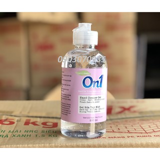 Gel rửa tay khô Lix On1 250ml chai