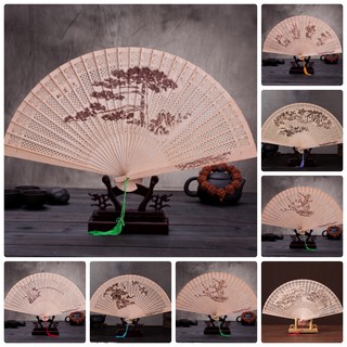 Quạt cổ trang điêu khắc phong cảnh