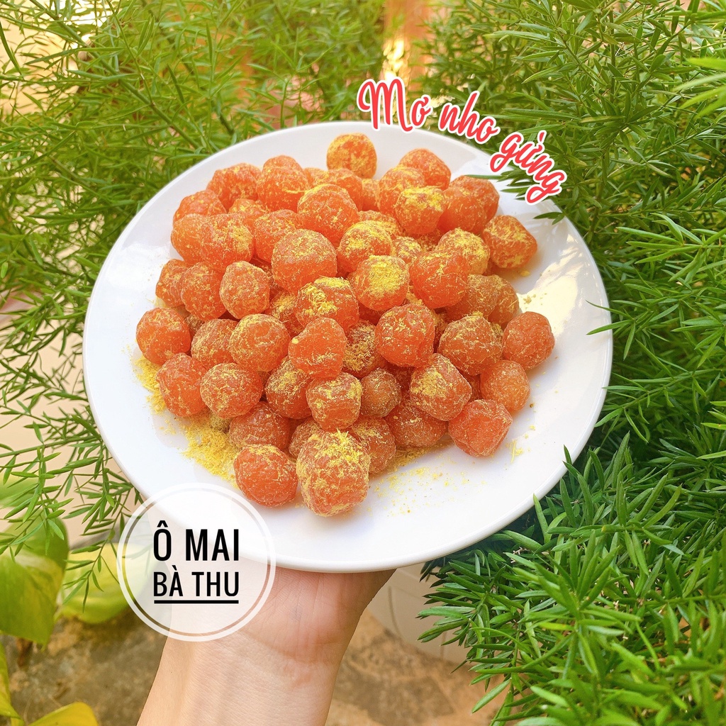 Hộp 500g Ô mai mơ nho gừng, ô mai Bà Thu có vị ngọt chua dịu bổ sung vitamin C giúp cải thiện làn da