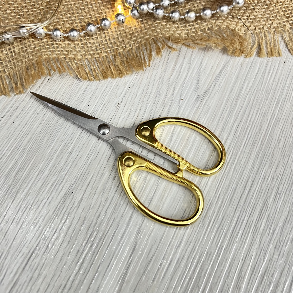 Kéo xịn vàng nhỏ gọn xinh xắn - vô cùng sắc bén xịn xò - kéo nhọn cong chuyên cắt chỉ