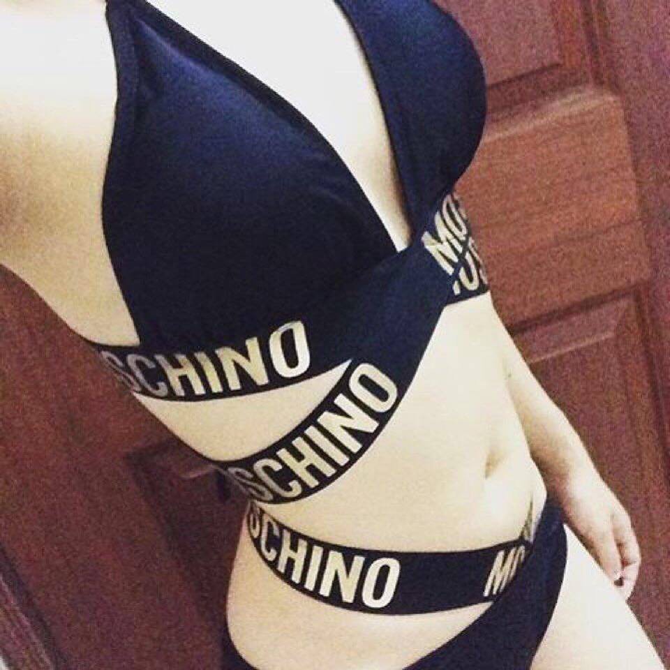 Bikini # Đồ Bơi Đi Biển Hai Mảnh Áo Moschino Chéo, Quần chéo tam giác HM-032