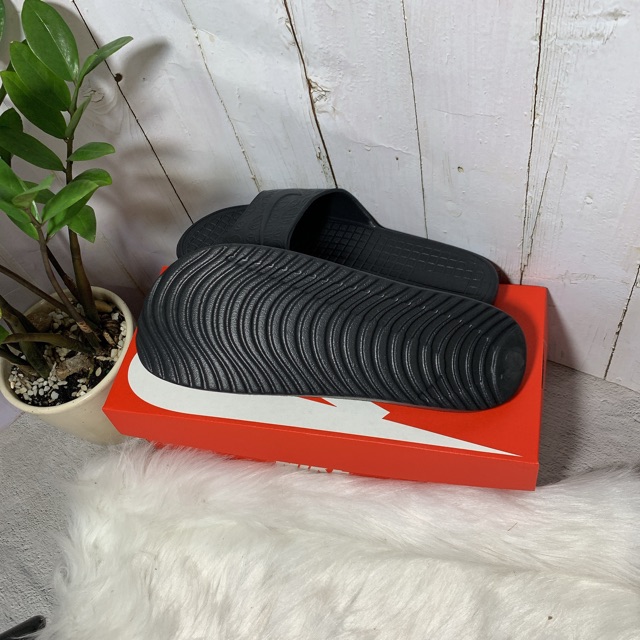 Dép đúc nam quai ngang đen chuẩn