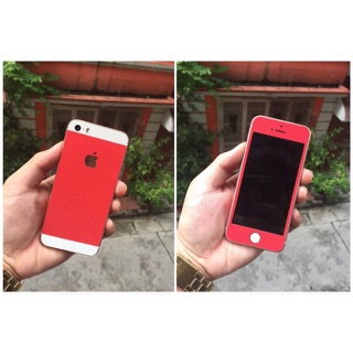 Dán skin đỏ nhũ iphone 5/5s  các bạn đặt hàng ibx shop để được phí ship rẻ hơn