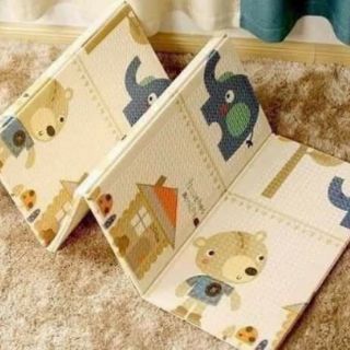 Thảm xốp gấp gọn 1m8*2m