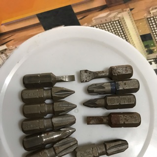 Mũi vít DEWALT MĨ Hàng 99% (chưa sử dụng)