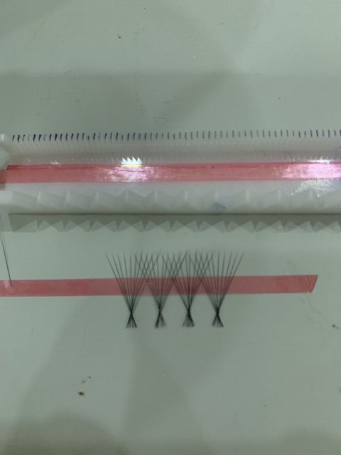 Khuôn meka làm mi giả loại 30 bụi