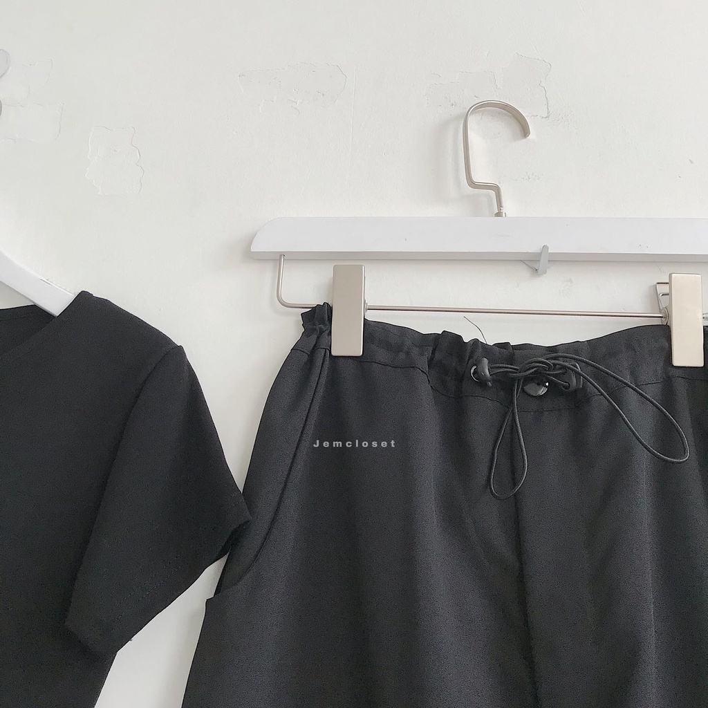 Quần Jooger Vải Nữ JEM CLOSET Có Dây Rút Eo Quần Jogger Nữ Ống Rộng Chất Dù Cát Phối Đồ Năng Động Cá Tính 2199