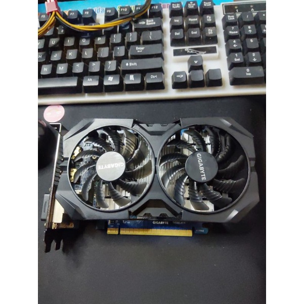 cạc màn hình gtx 750ti 2gd5 giga , asus ( lmht, fo4, cf, pubg....)
