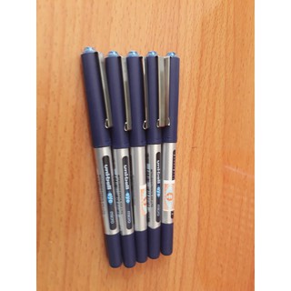 Bút lông kim uni-ball eye (màu xanh) (1 cây)