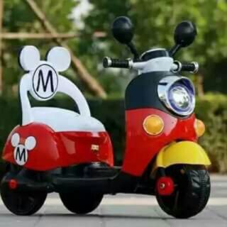 Xe máy điện mickey
