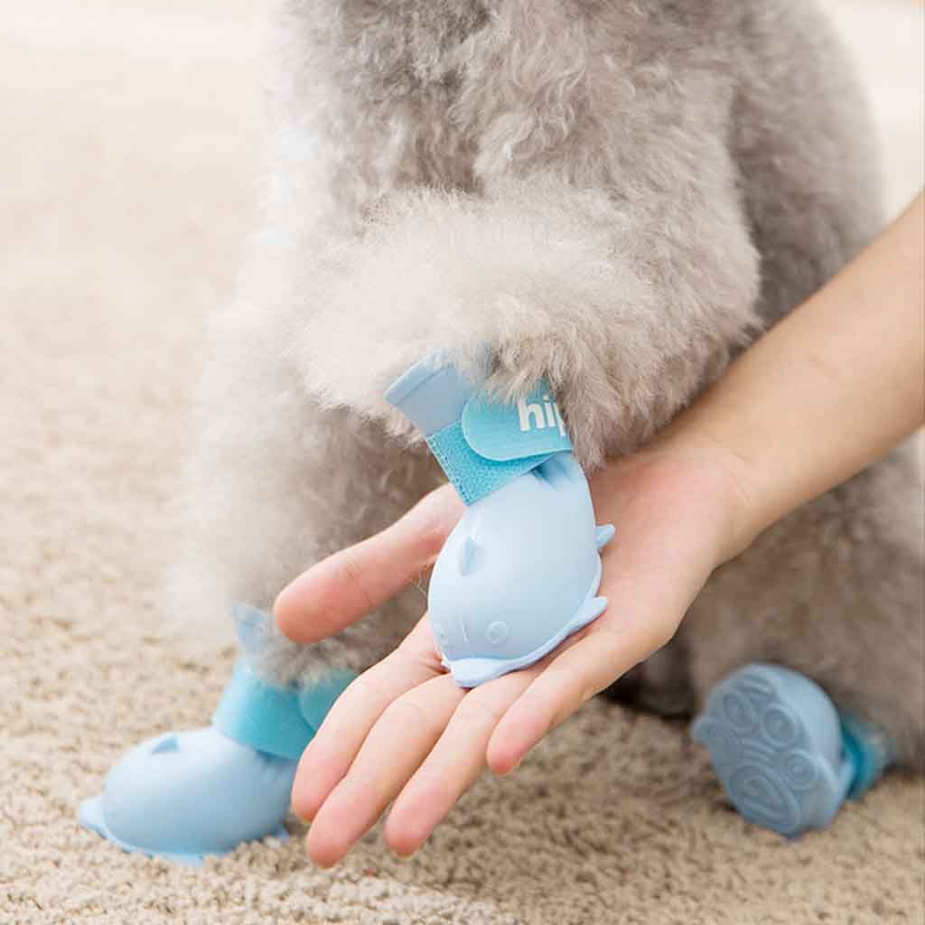 Gói 4 giày boot đi mưa/ tuyết bảo vệ bàn chân chó/ mèo màu kẹo chống nước hình cá heo nhiều màu lựa chọn