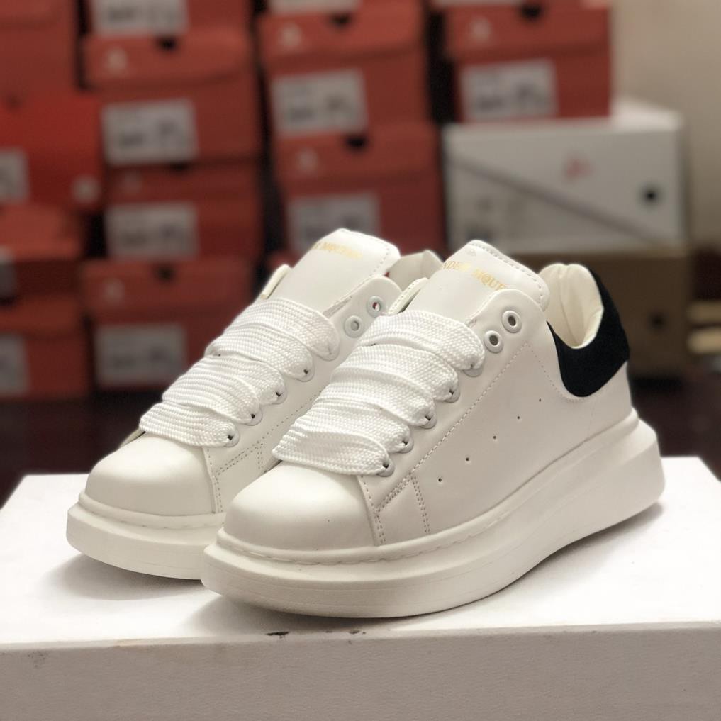 Giày thể thao nam nữ cao cấp full bill box - Giày MCQ đẹp độn đế 3cm cổ thấp màu trắng gót đen Hot Trend D13 | BigBuy360 - bigbuy360.vn