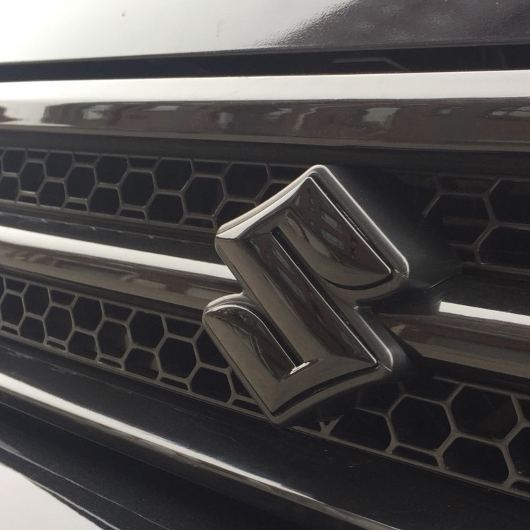 Miếng Dán Trang Trí Bằng abs Cho Xe Hơi suzuki swift sx4 alto vitara alivio