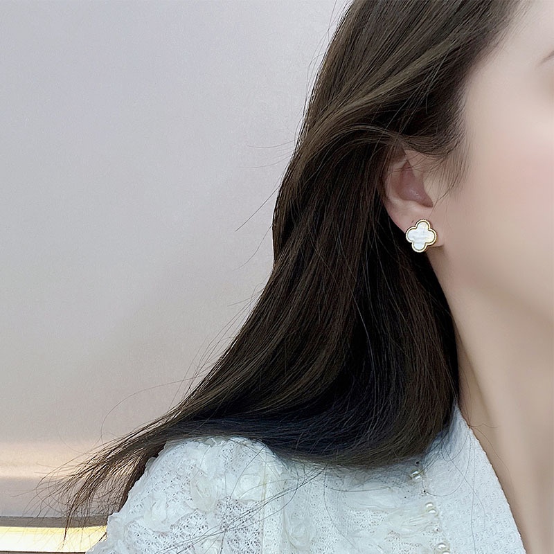 Khuyên tai kẹp không bấm lỗ chốt cố định K124 bằng hợp kim mạ vàng hình bông hoa dáng ngắn Leous Accessories