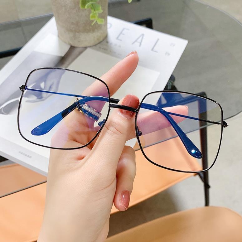Kính mát gọng kim loại thời trang cho nữ D72