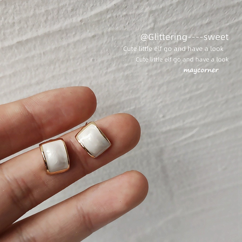 Bông tai đá trắng móc nhỏ mạ bạc 925 cao cấp 1504