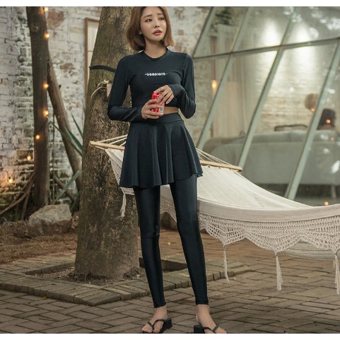 [Có sẵn] Đồ Bơi Nữ Dài Tay - Nữ Đen Váy Phối Quần Dài | BigBuy360 - bigbuy360.vn