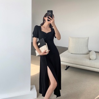 [ADELA DRESS] VÁY ĐEN XẺ TÀ TAY BỒNG