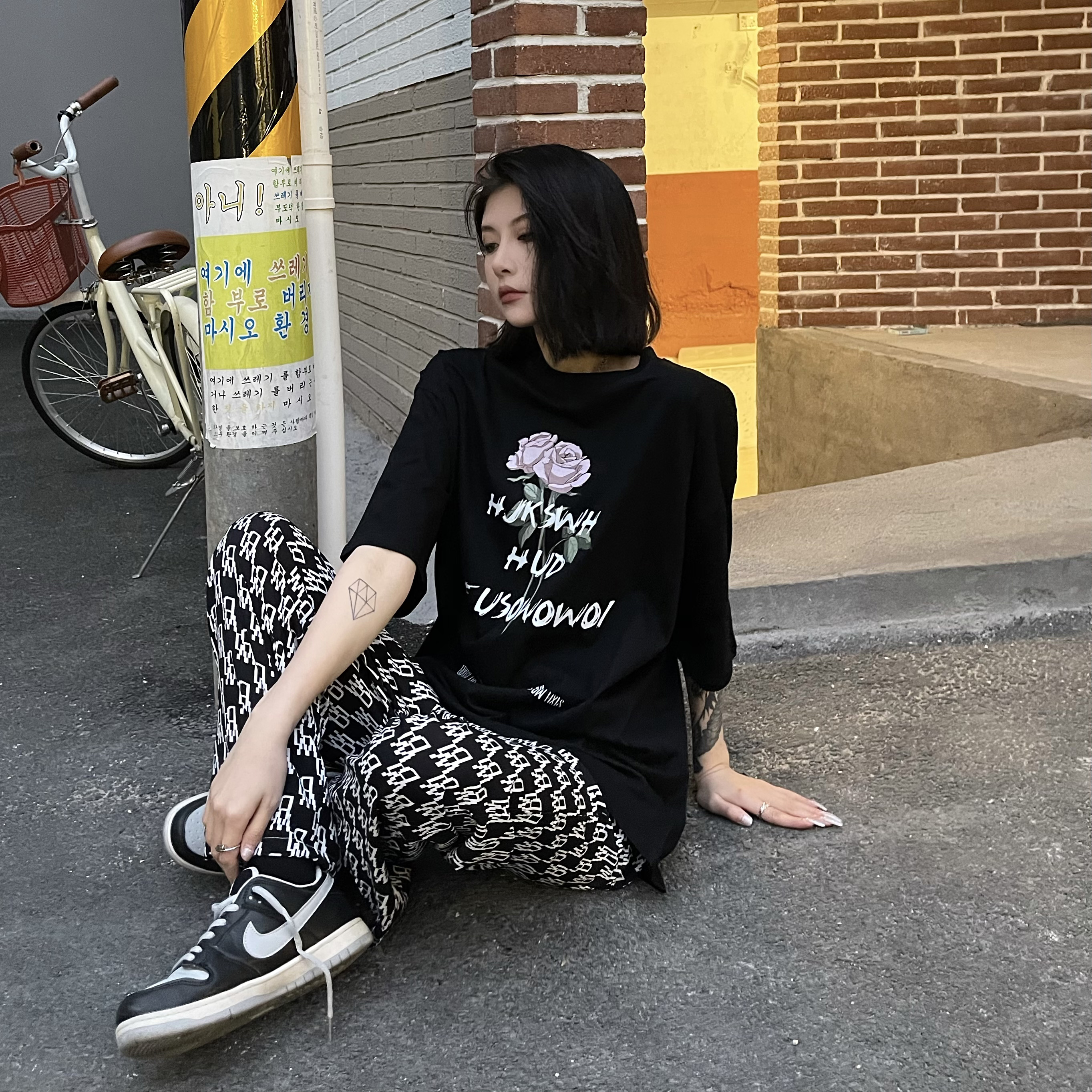 Áo Thun Cổ Tròn In Họa Tiết Đơn Giản Thời Trang Hàn Quốc 197734 | BigBuy360 - bigbuy360.vn