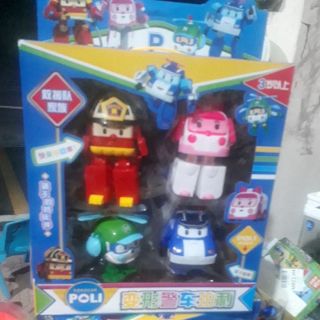 Hộp đồ chơi Robocar Poli