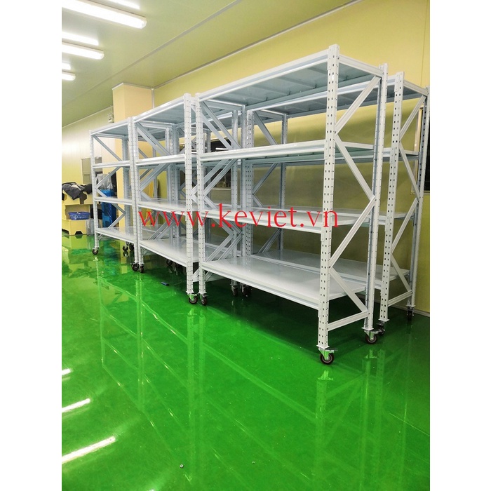 Kệ trung tải làm phòng siêu sạch giá siêu rẻ
