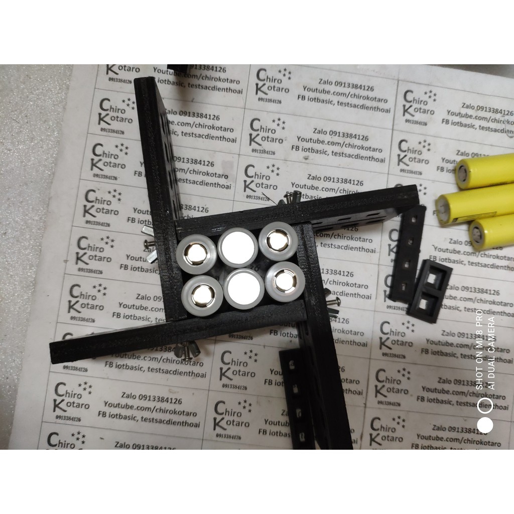 Giá đỡ hàn pin 18650 26650 32650 20650 21750 cho các mấy hàn pin thủ công