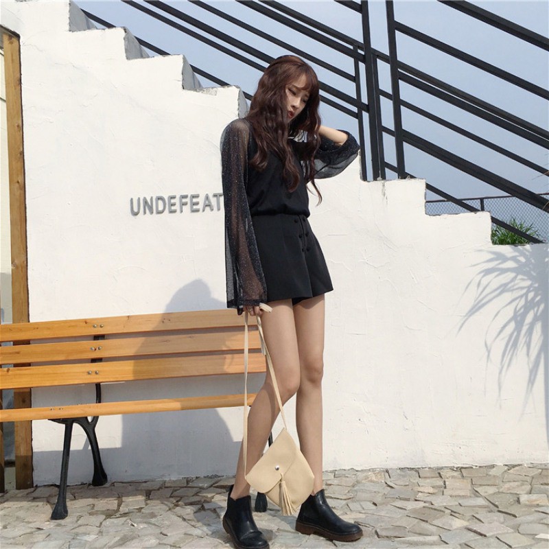 Áo thun nữ tay dài ống loe thời trang Hàn