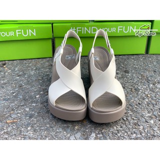 SANDAL C.R.O.C.S BROOKLYN HIGH WEDGE