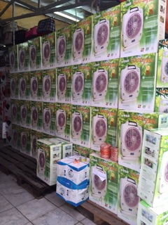 Quạt sạc tích điện LingQi LW9
