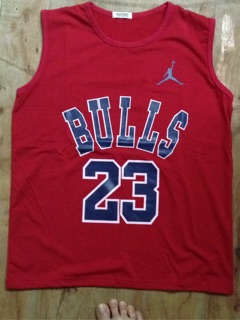 Áo thun ba lỗ BULLS 23