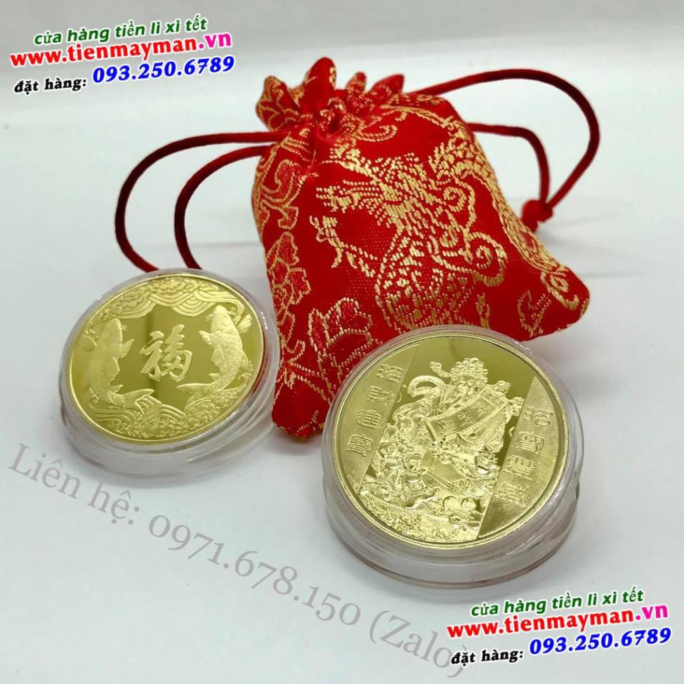 Đồng Xu Thần Tài Mạ Vàng - Tặng Kèm Túi Gấm Đỏ