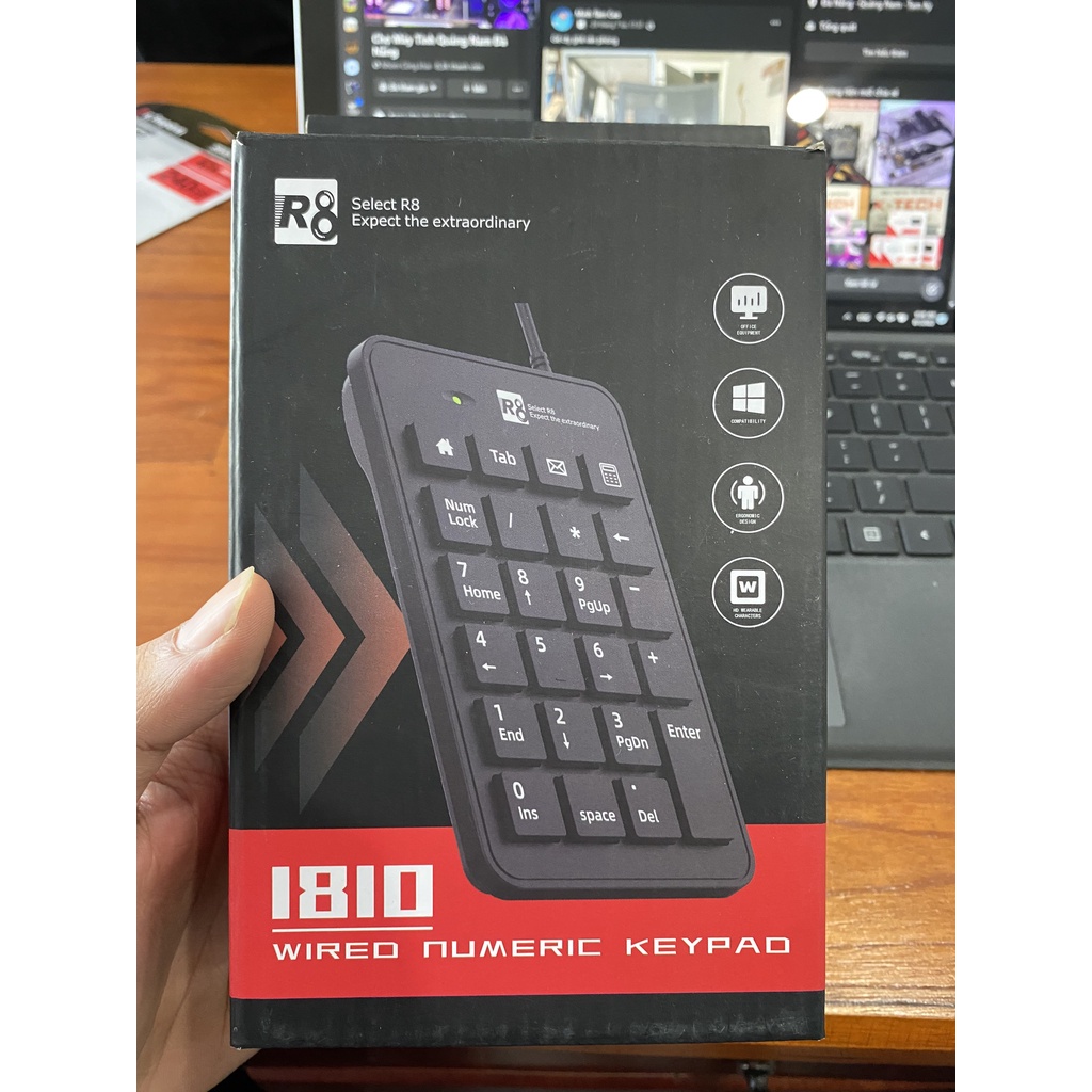 Bàn phím số R8 1810