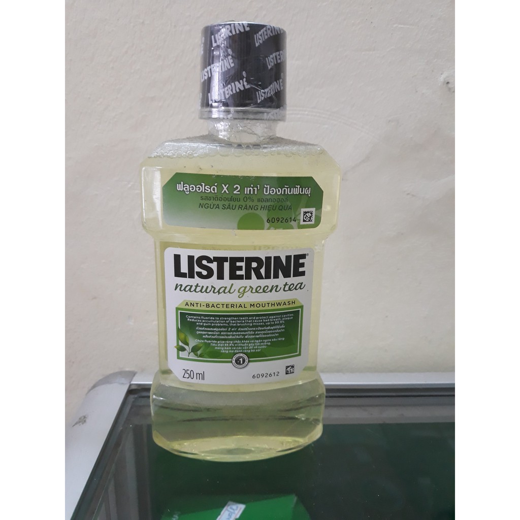 Nước súc miệng Listerin 250ml trà xanh