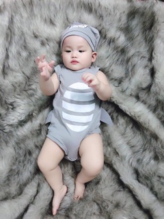 Set body suit cá mập dễ thương
