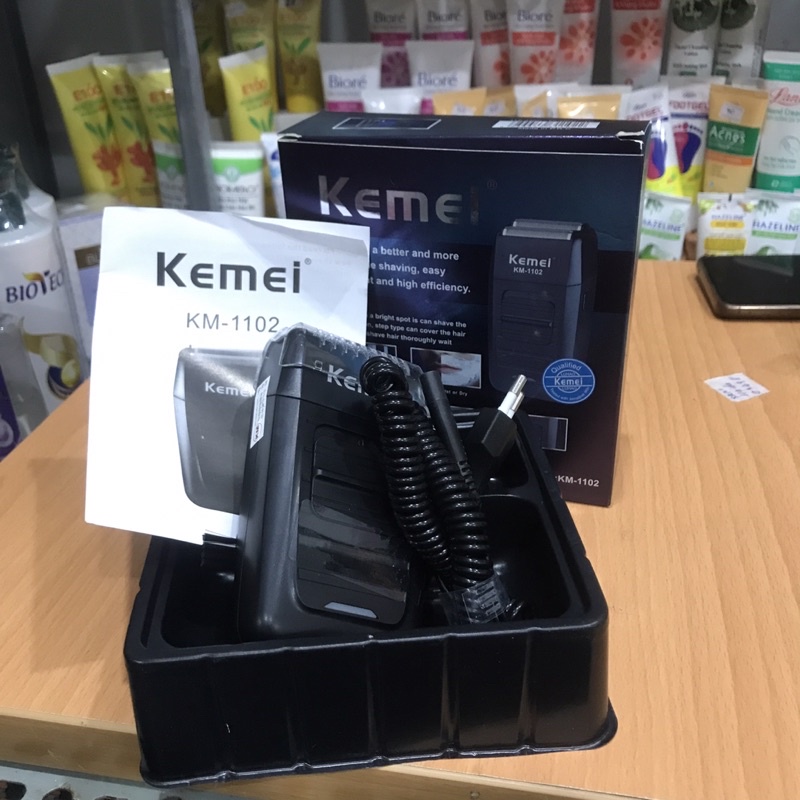 Máy Cạo Râu Kemei KM-1102