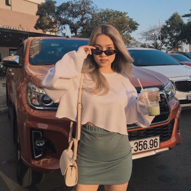 Áo croptop tay dài trơn basic