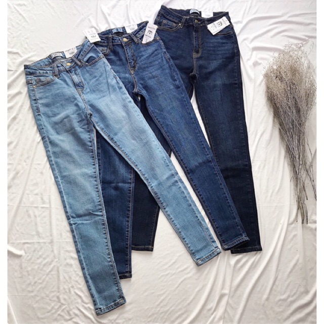 Quần skinny trơn lưng cao MNG